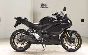 YAMAHA YZF-R25 A 2017 RG43J