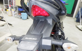 SUZUKI ｼﾞｸｻｰ150 1999 NG4BG