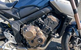 HONDA CB650R 2021 RH03