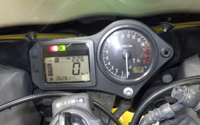 HONDA CBR600F GEN 3 2002 PC35