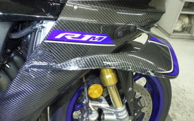 YAMAHA YZF-R1 M 2025