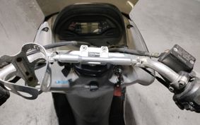 YAMAHA MAJESTY 125 SE27