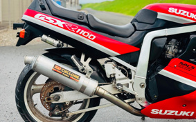 SUZUKI GSX-R1100 GV73A