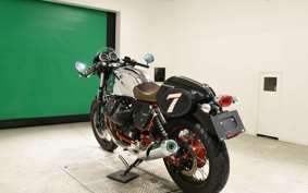 MOTO GUZZI V7 RACER 2015