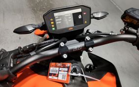 KTM 890 DUKE GP TU940