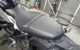 BMW R NINE T 2015