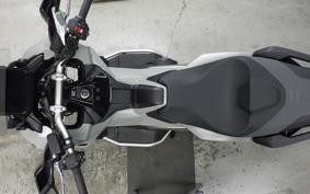 HONDA X-ADV 750 2025 RH21