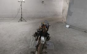 SUZUKI GT750 GT750