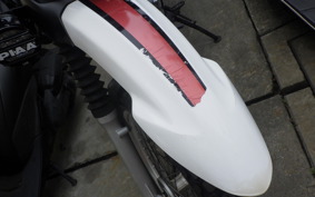 YAMAHA SEROW 250 Gen.2 DG17J