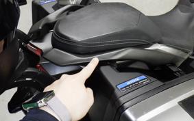 KAWASAKI NINJA H2 SX SE 2019 ZXT02A