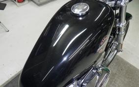 HARLEY XLH883 HUGGER 2002