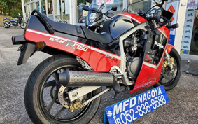 SUZUKI GSX-R750 1987 GR71G