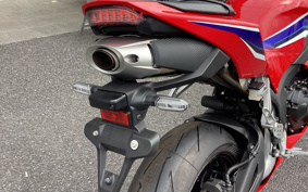 HONDA CBR600RR 2022 PC40