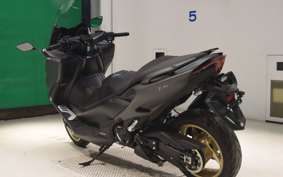 YAMAHA T-MAX 560 T 2021