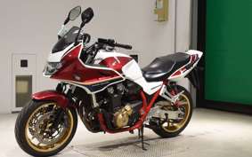 HONDA CB1300SB SUPER BOLDOR 2021 SC54