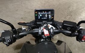 HONDA CB750 HORNET 2025 RH24
