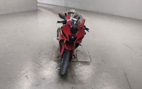 YAMAHA YZF-R15 RG67