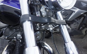TRIUMPH SPEEDMASTER 2013