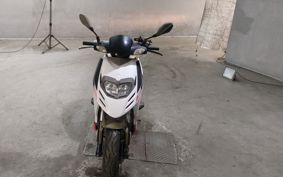 APRILIA APRILIA SR MOTARD125 ..