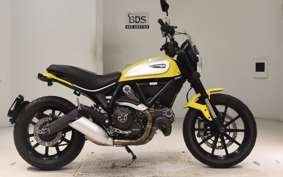 DUCATI SCRAMBLER ICON 2015