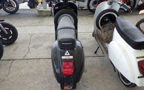 VESPA 50S V5SA1T