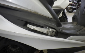 YAMAHA CYGNUS 125 XSR 3 SED8J
