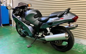 SUZUKI GSX1300R HAYABUSA 2002 GW71A