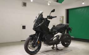 HONDA X-ADV 750 2026 RH21