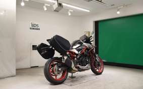KAWASAKI Z900 Gen.2 2023 ZR900B