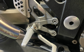 KAWASAKI ZX 1200 NINJA R 2001 20A019