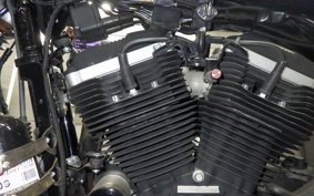 HARLEY XL883R 2006