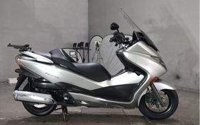 HONDA FORZA Z MF10