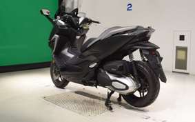 HONDA FORZA 250 MF15