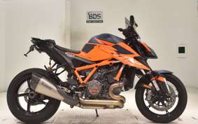 KTM 1290 SUPER DUKE R 2021