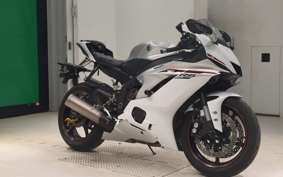 YAMAHA YZF-R6 2019