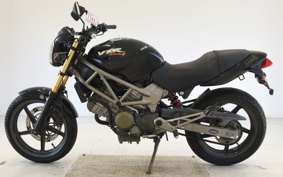 HONDA VTR 250 MC33