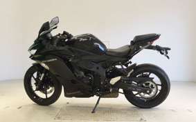 KAWASAKI ZX-25R ZX250E