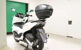 HONDA PCX125 2010 JK05