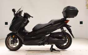 HONDA FORZA 250 MF17