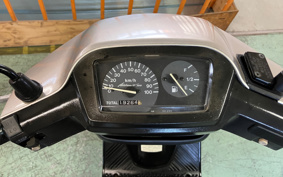 SUZUKI ADDRESS V100 CE11A