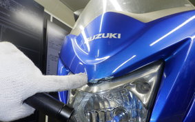 SUZUKI GSR250S 2023
