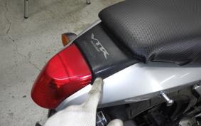 HONDA VTR 250 Gen. 2 2018 MC33