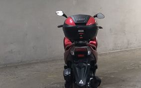 YAMAHA TRICITY 125 SE82J