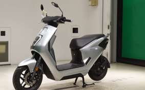 HONDA EM1 e: 2018 EF16