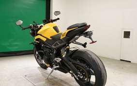 TRIUMPH STREET TRIPLE RS 2023
