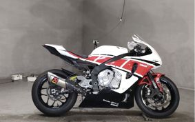 YAMAHA YZF-R1 RaceBase CN06C