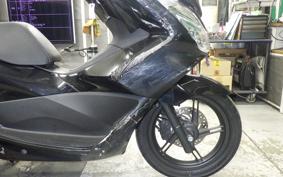 HONDA PCX150-2ﾔﾈﾂｷ KF18