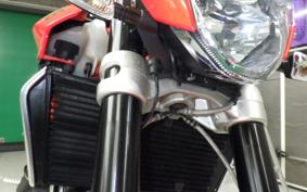 APRILIA SHIVER 750 2014