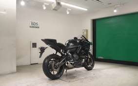 YAMAHA YZF-R7 2023 RM39J