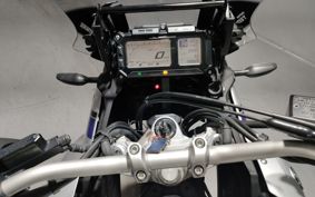 YAMAHA XT1200ZE SUPER TENERE  2015 DP04